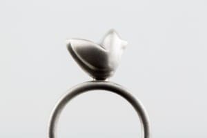Bird satin silver ring